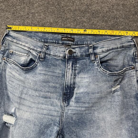 True Religion Jeans Men 38x34 Blue Rocco Relaxed Skinny 5 Pocket Embroidered Y2K - Picture 7 of 8